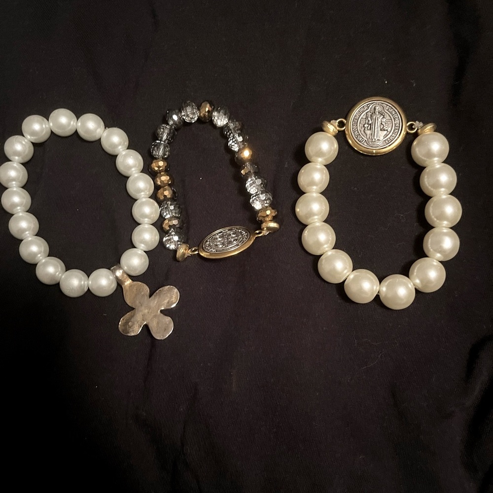 Set of 3 bracelets